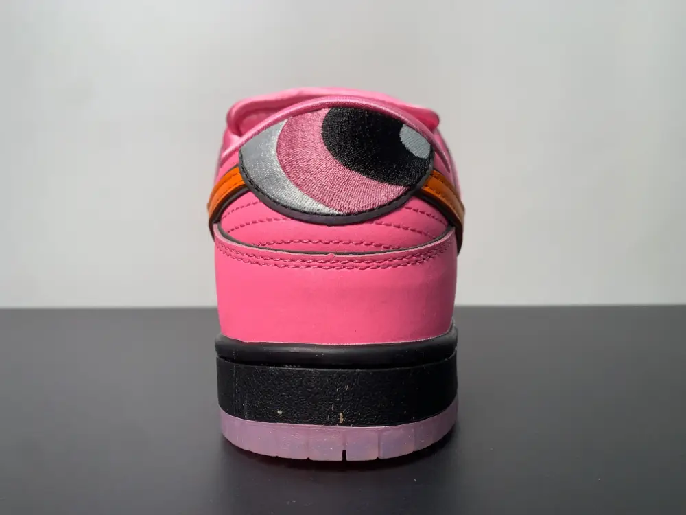 The Powerpuff Girls ✖️ Nike Dunk SB low Blossom pink FD2631-600 