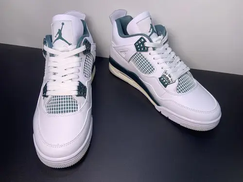 Air Jordan 4 “Oxidized Green”FQ8138-103 