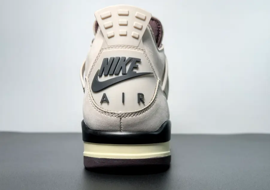 A Ma Manière x Air Jordan 4「While You Were Sleeping」FZ4810-200 