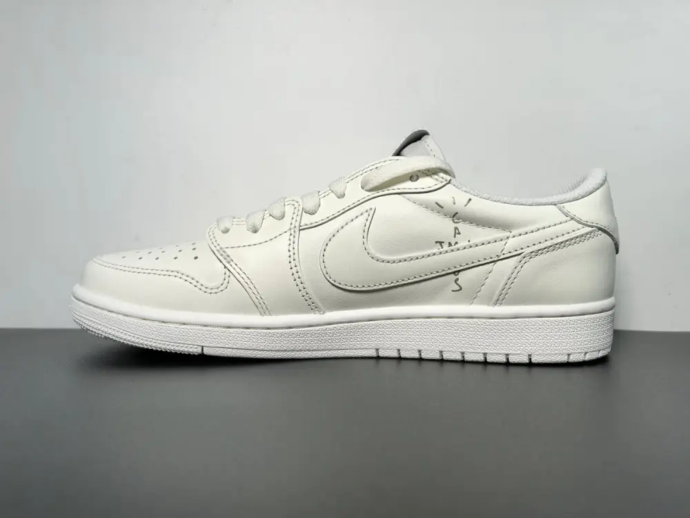 Travis Scott x Wmns Air Jordan 1 Retro Low OG SP 'Michael Rubin White