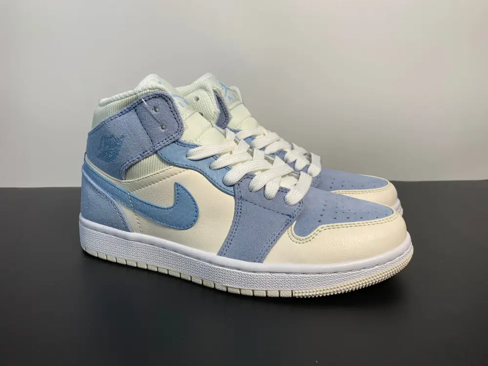 Nike Air Jordan 1 Mid Mixed Textures Blue 