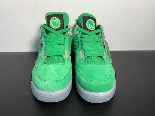 Air Jordan 4 Wahlburger 