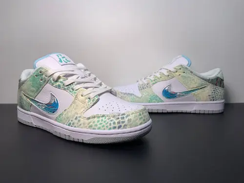 Nike SB Dunk Low Year Of The Dragon ''Steam Puppet'' 