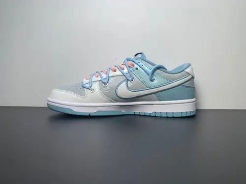 Nike Dunk Low Retro Fleece Swoosh Worn Blue 
