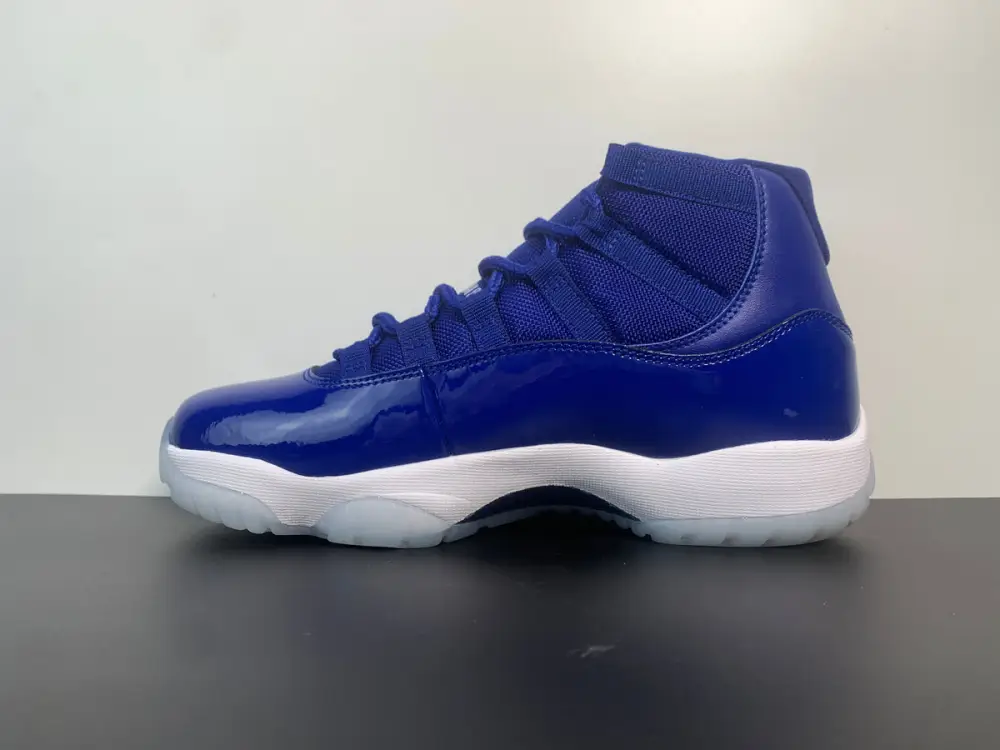 Air Jordan 11 Midnight Navy White” AT7802-115 