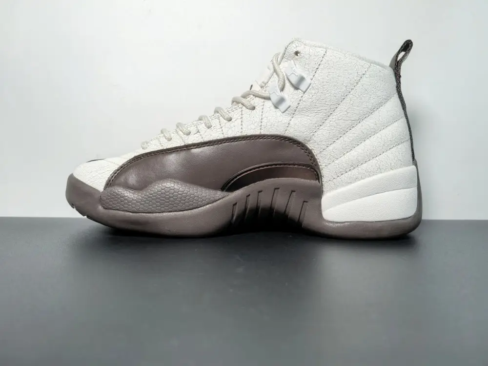 Air Jordan 12 White Baroque Brown-Sail 