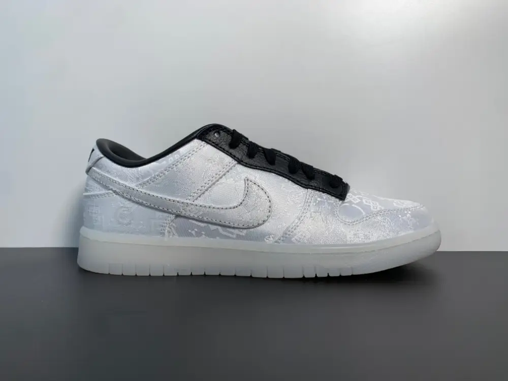 Fragment Design x CLOT x Dunk Low SP '20th Anniversary' FN0315-110 