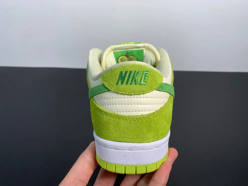 Dunk Low Pro SB 'Fruity Pack - Green Apple' DM0807-300 