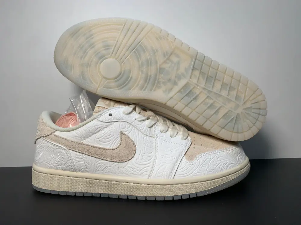 Chris Paul x Air Jordan 1 Low OG FZ0455-200 