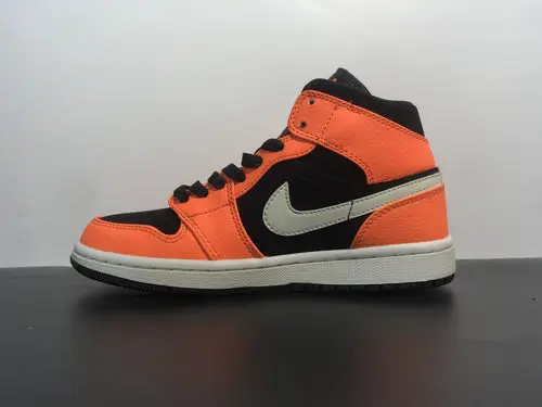 Air Jordan 1 Mid “Orange Black” 