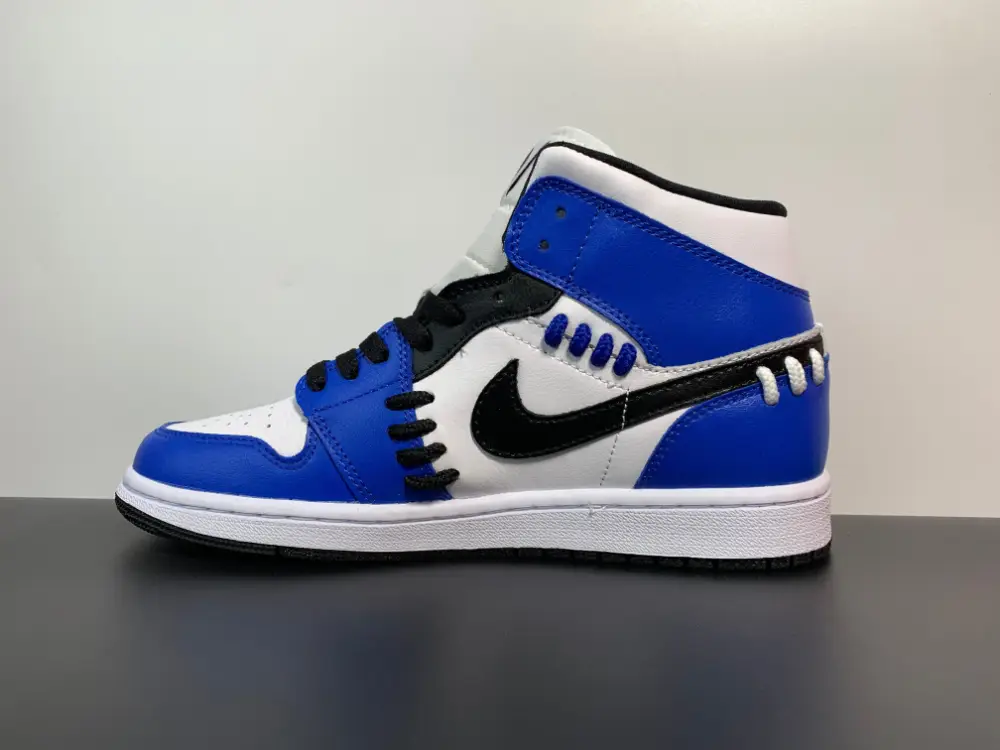 Air Jordan 1 Mid SE “Game Royal” CV0152-401 