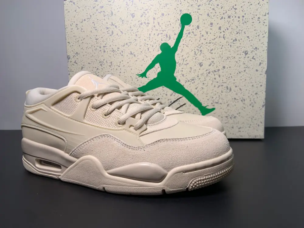 Wmns Air Jordan 4 RM 'Legend Light Brown' 