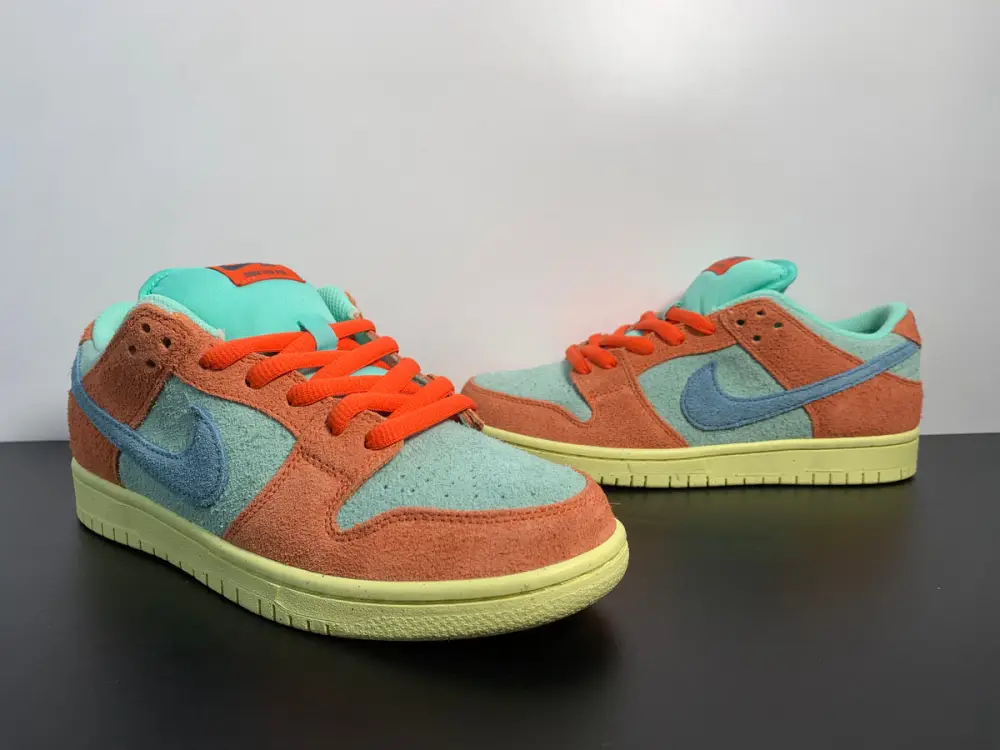 Nike SB Dunk Low Noise Aqua Emerald Rise Orange DV5429-800 