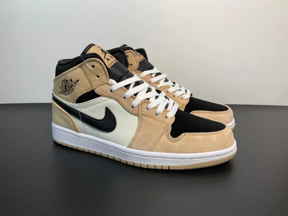 Air Jordan 1 Mid WMNS“ Barely Orange” BQ6472-800 