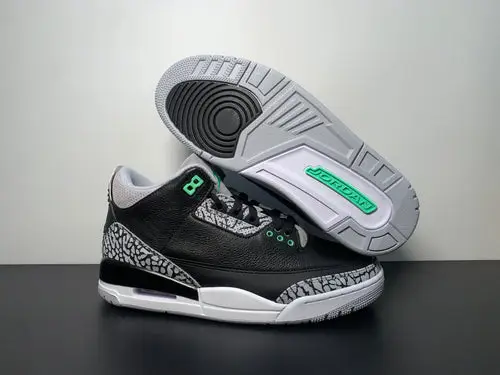 Air Jordan 3 Retro Green Glow CT8532-031 