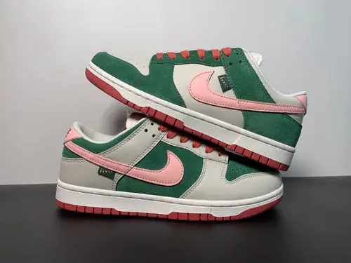 KICKS LOUNGE Nike Dunk Low All Petals United FN8923-061 