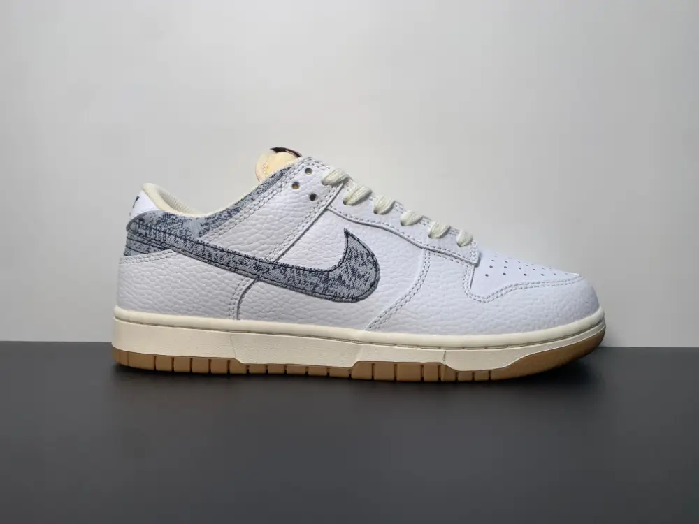 Nike Dunk Low “Washed Denim” FN6881-100 
