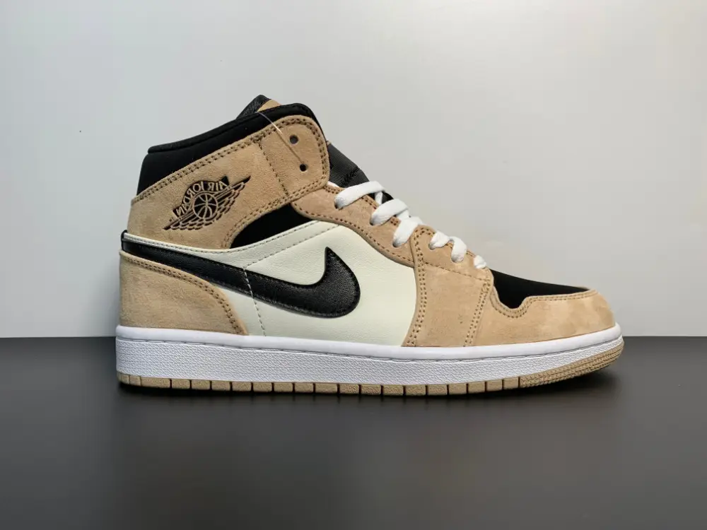 Air Jordan 1 Mid WMNS“ Barely Orange” BQ6472-800 