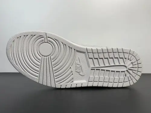 Air Jordan 1 High OG “Japan” 