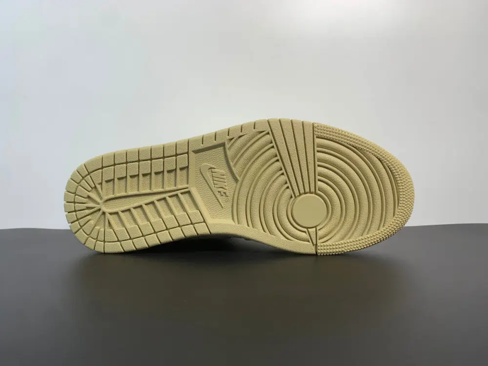 Air Jordan 1 Low Year Of The Rabbit 