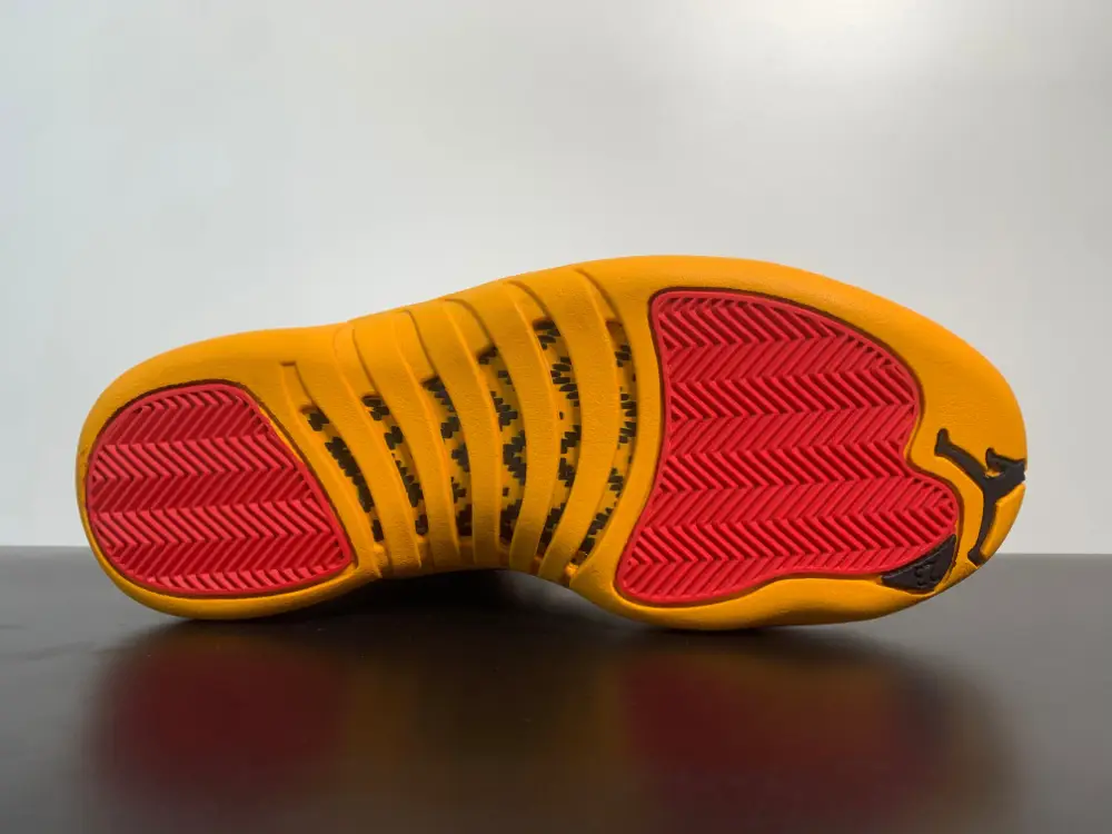 AIR JORDAN 12 RETRO “25 Years in China” 