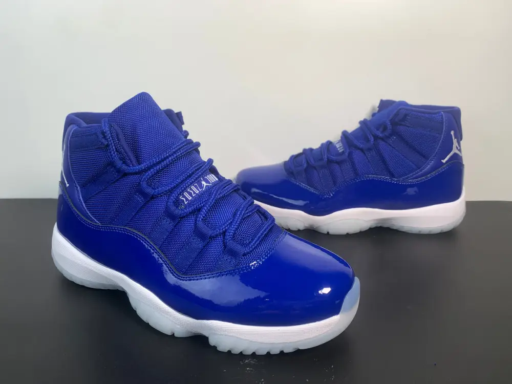 Air Jordan 11 Midnight Navy White” AT7802-115 