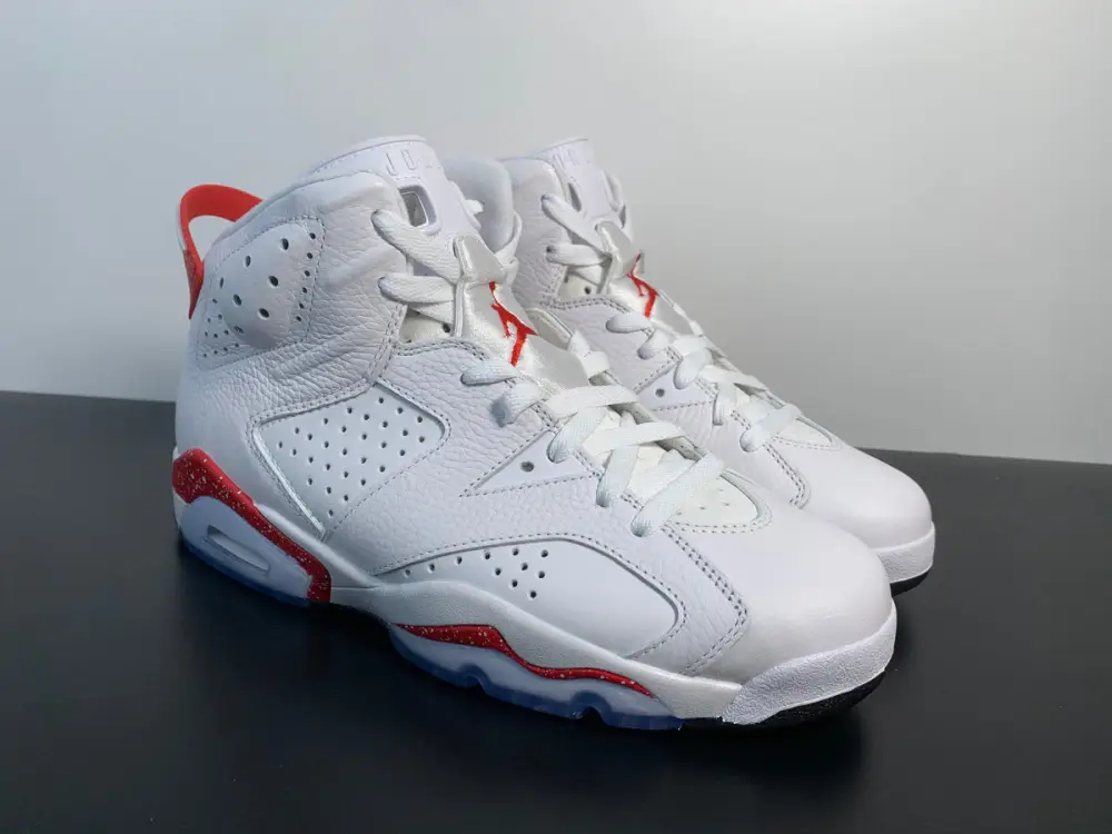 Air Jordan 6 “Red Oreo” CT8529-162 