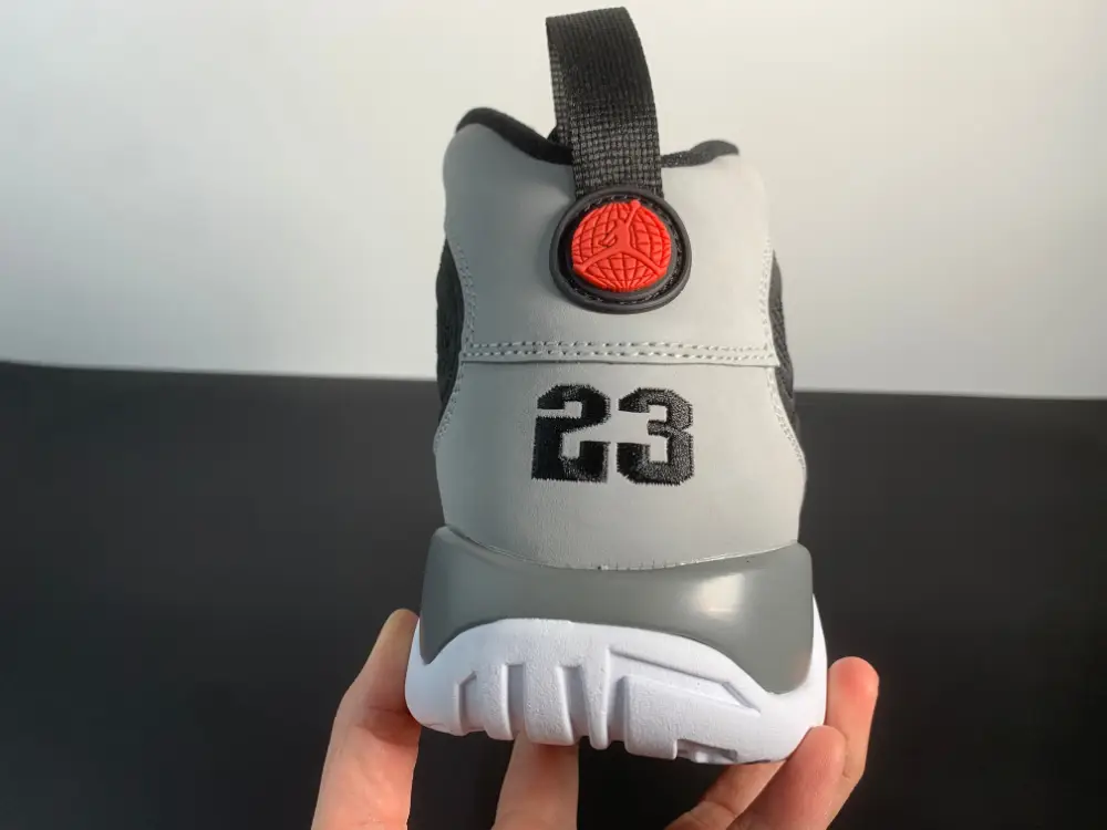 Air Jordan 9 Particle Grey 