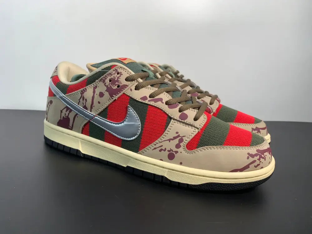 Dunk Low Pro SB 'Freddy Krueger' 313170-202 