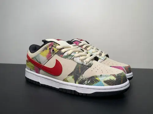 NIke SB Dunk Low Paris 