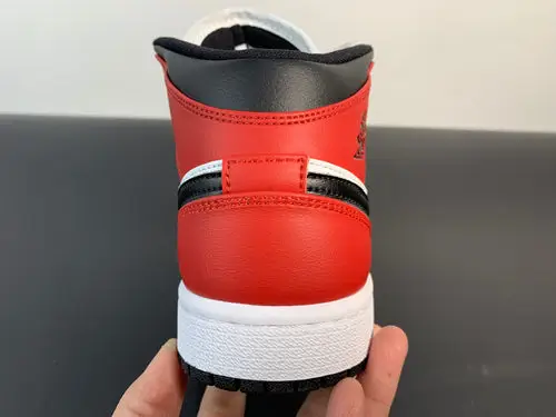 Nike Air Jordan 1 Mid Chicago - Black Toe 554724-069 