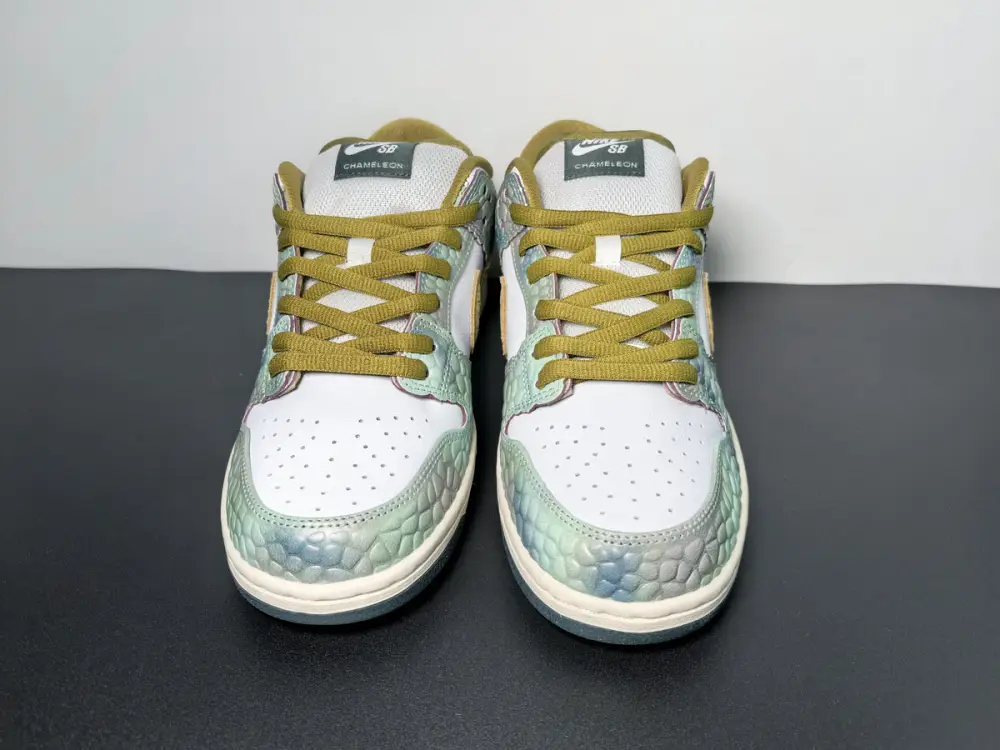 Alexis Sablone x Dunk Low SB 'Chameleon' 
