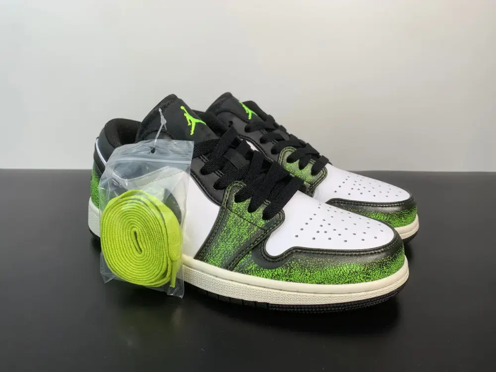 Air Jordan 1 Wear-Away DN3705-003 