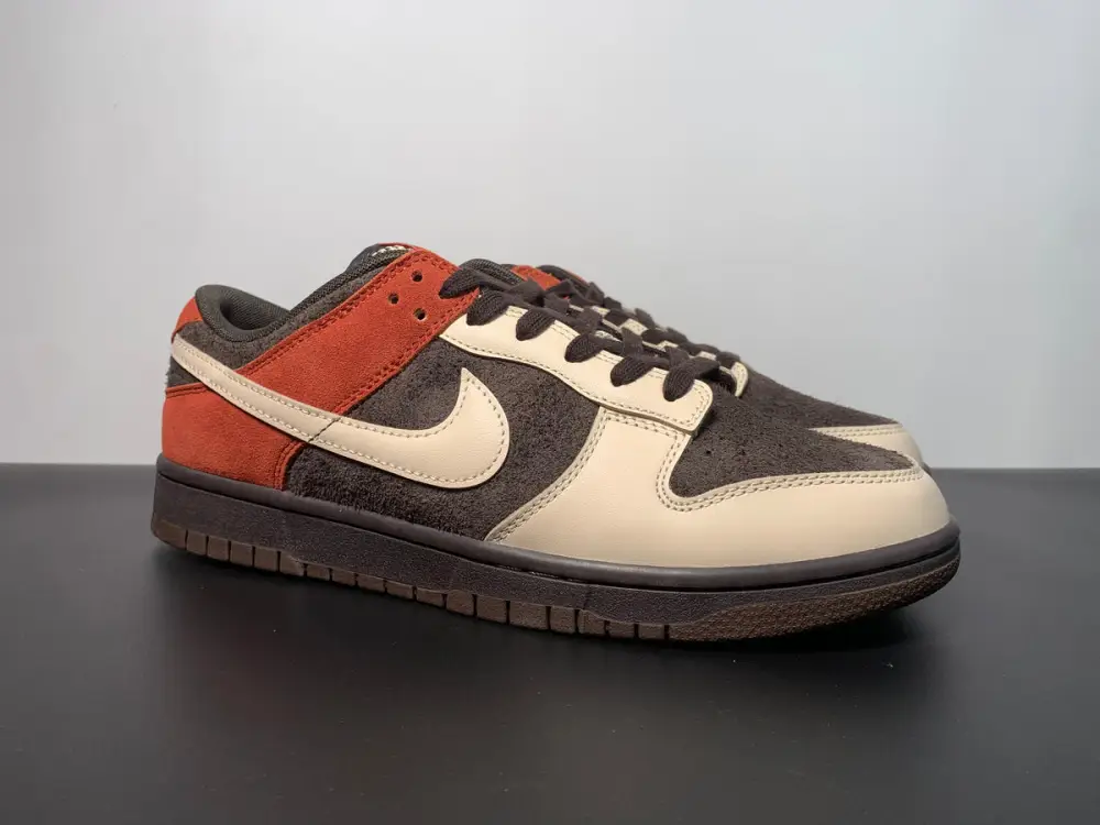 Nike Dunk Low “Red Panda” FV0395-200 