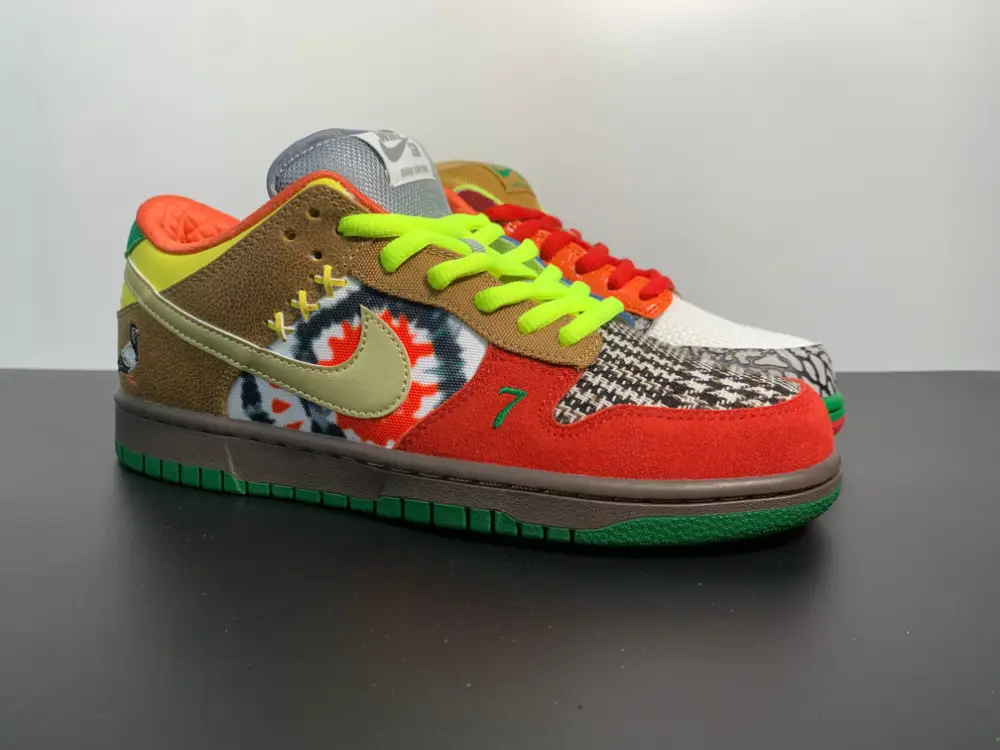 Nike SB Dunk Low ‘What The Dunk’ 318403-141 