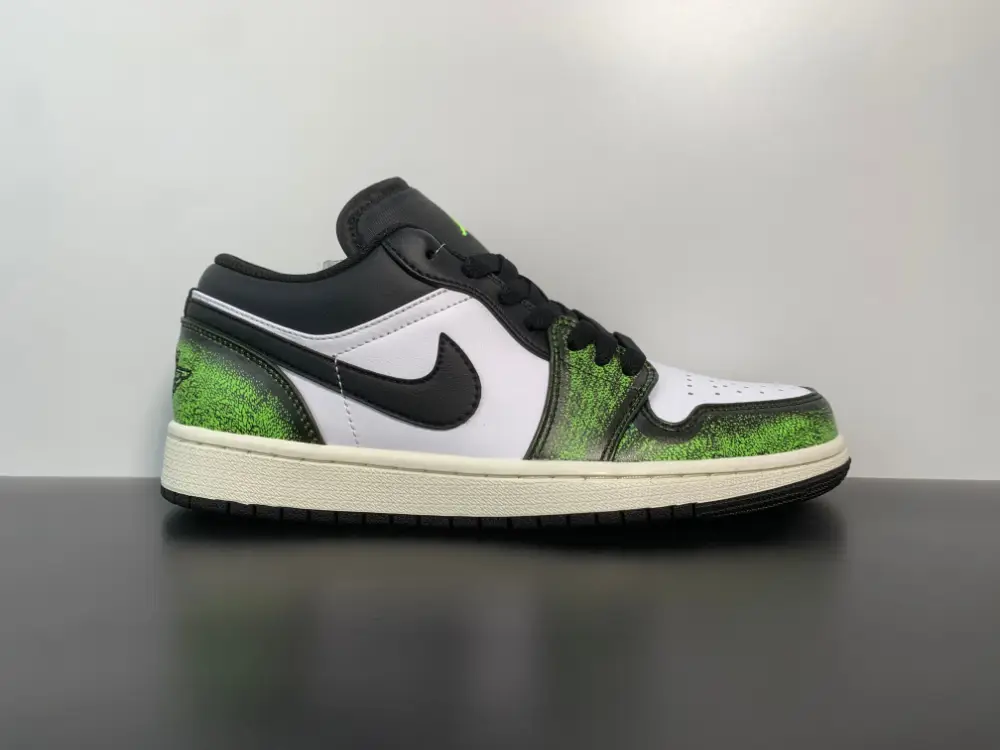 Air Jordan 1 Wear-Away DN3705-003 