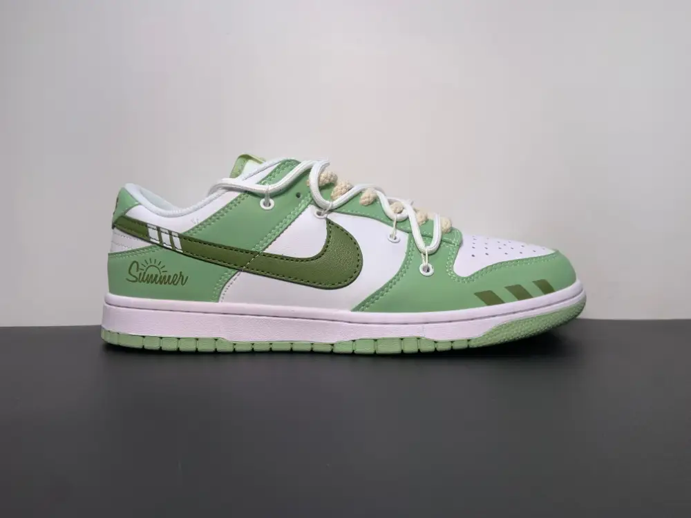 NIKE SB Dunk Low ”Honeydew”