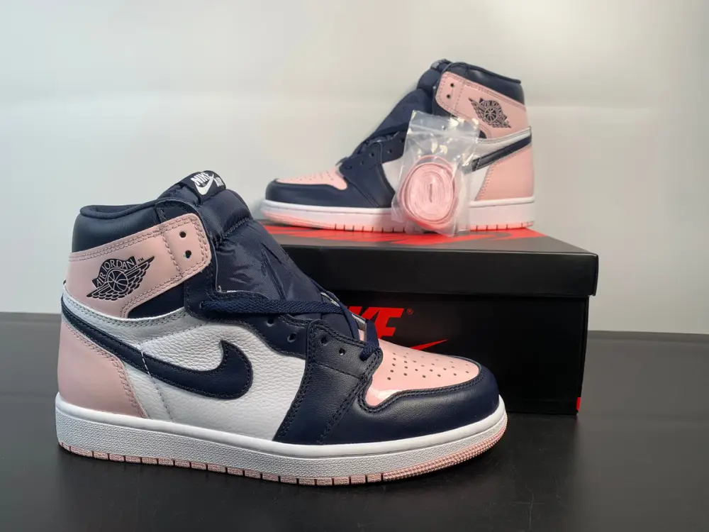Air Jordan 1 High OG Atmosphere DD9335-641 