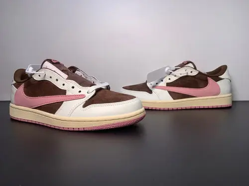 Travis Scott x Air Jordan 1 Low OG “Dark Pony Pink Oxford” DZ4137-206 