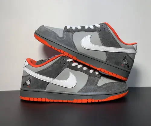 NK Dunk SB Low Staple NYC Pigeon 304292-011 