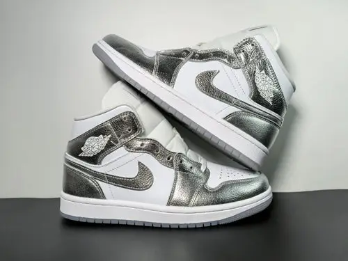 Air Jordan 1 Mid “Metallic Silver” FN5031-100 