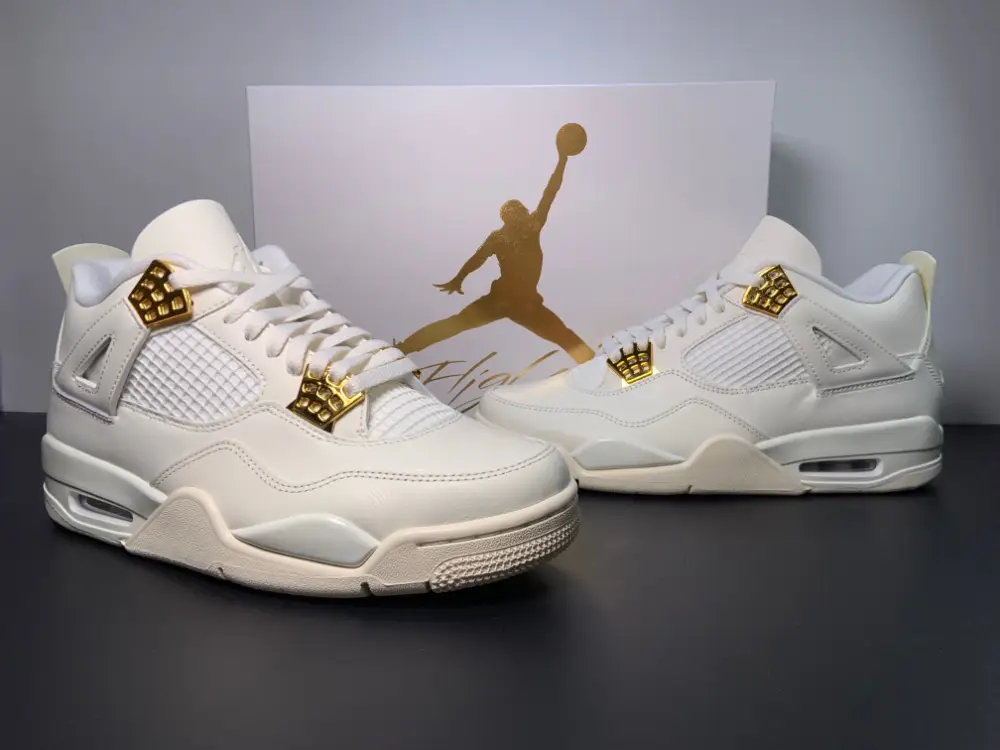 Air Jordan 4 Retro Metallic Gold AQ9129-170 Air Jordan 4 WMNS “Sail” 