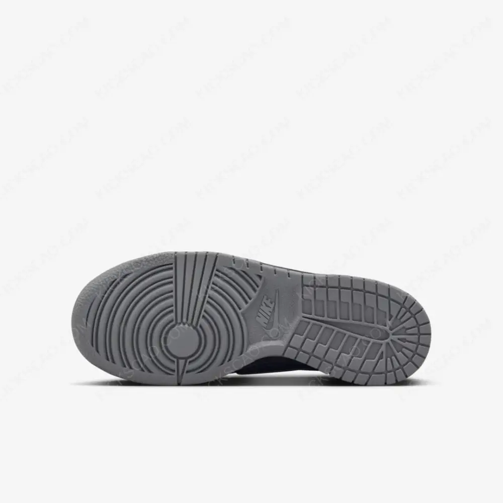 Nike Dunk Low “Black Symbiote” 