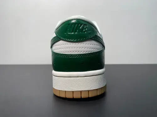 Nike Dunk Low LX WMNS Gorge Green 