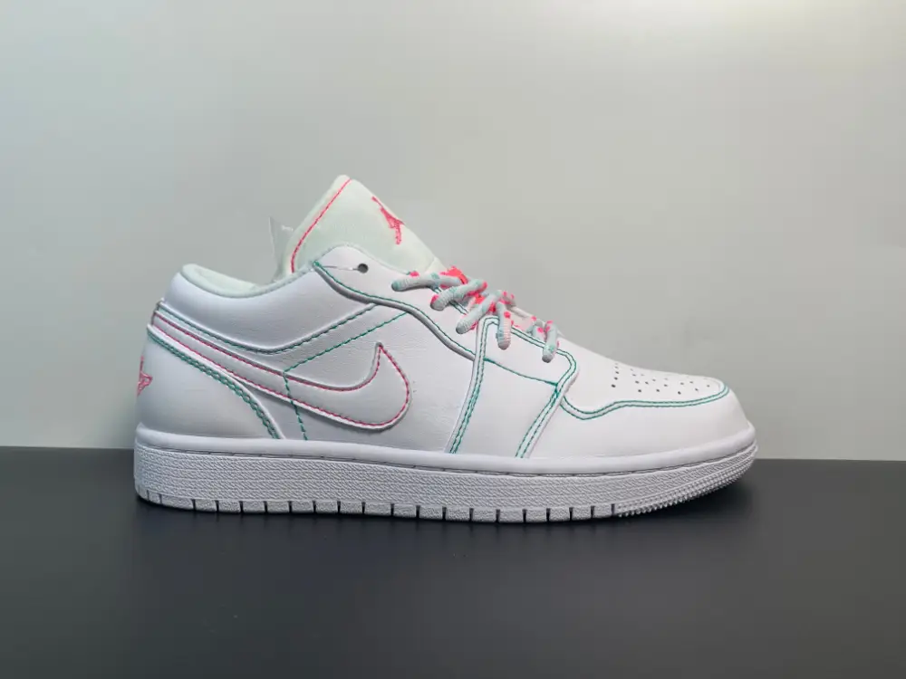 Air Jordan 1 Low Shadow 