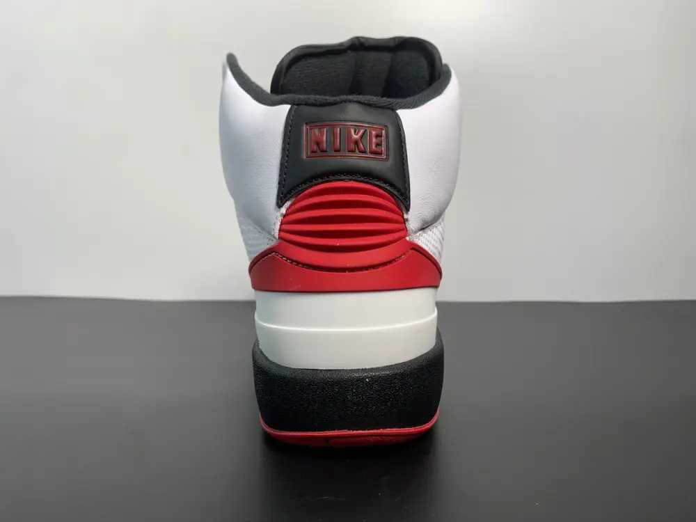 Air Jordan 2 OG “Chicago” DX2454-106 
