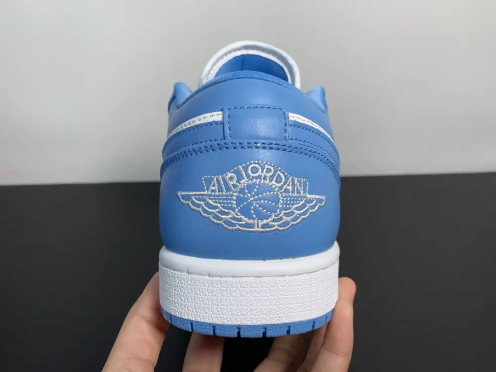Air Jordan 1 Low “UNC” 
