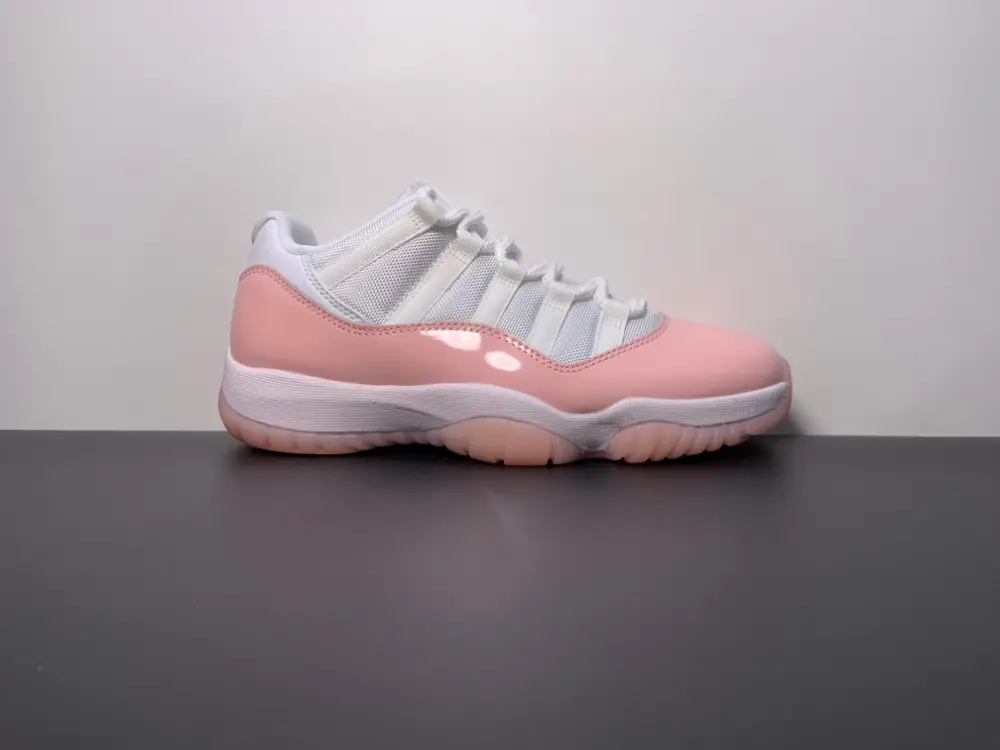 Jordan 11 Retro Low Legend Pink AH7860 160 FCF1425