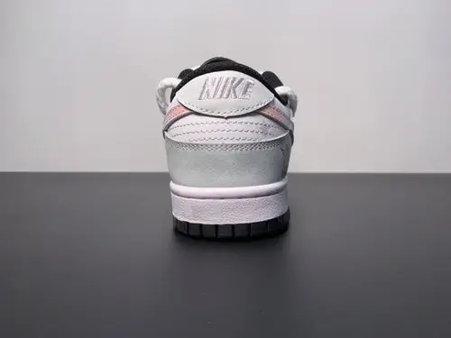 Nike SB Dunk Low LotStarry Dawn 