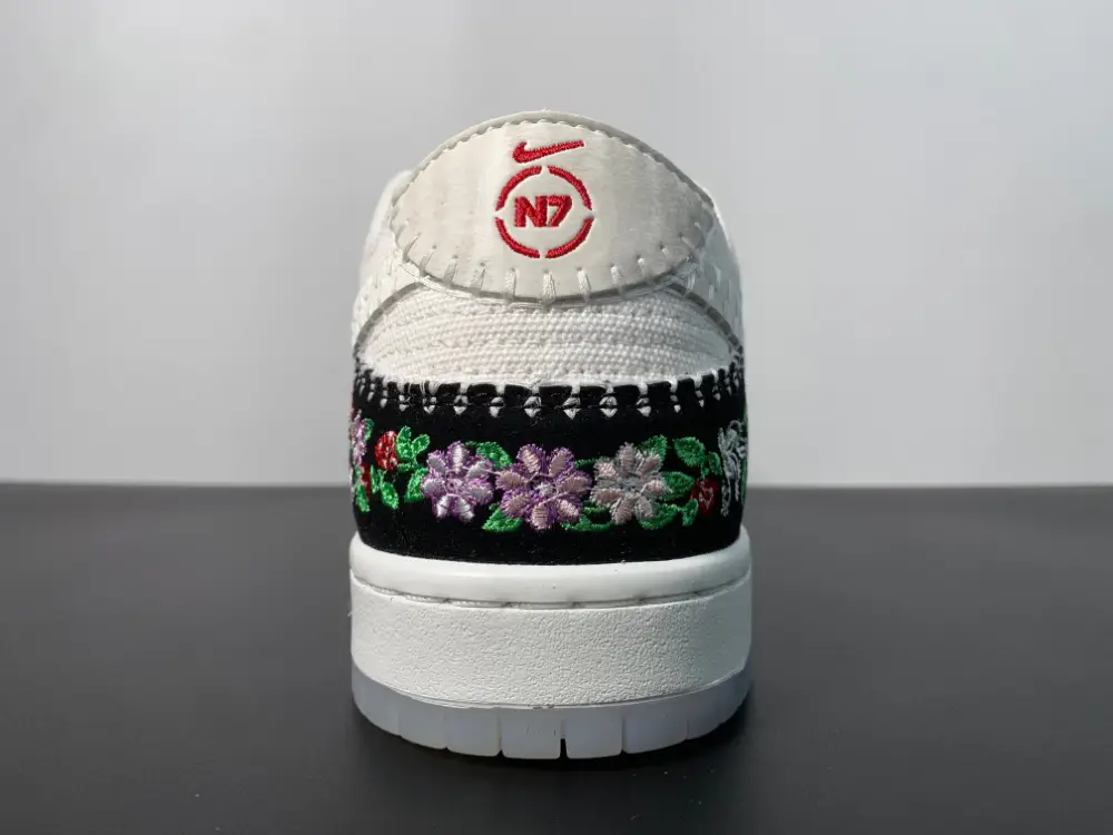Dunk Low Decon SB 'N7 - Sail Black' FD6951-300 